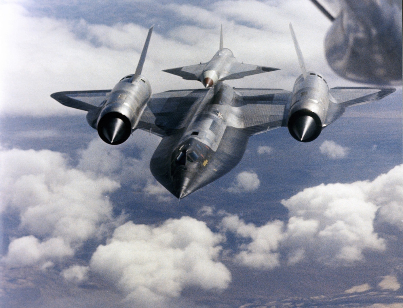 Lockheed M-21 with D-21 in flight