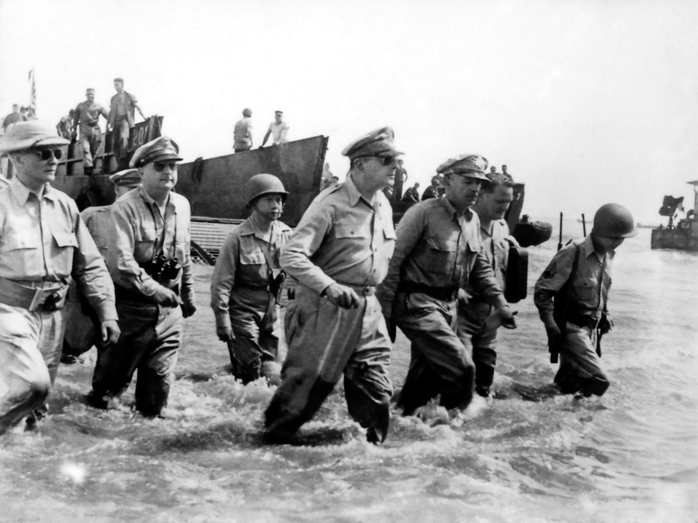 General Douglas MacArthur wades onshore Philippines World War II