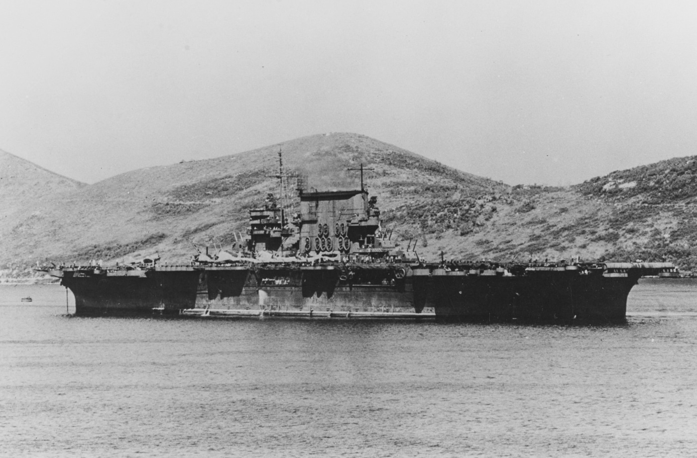 USS Saratoga circa 1942-1943