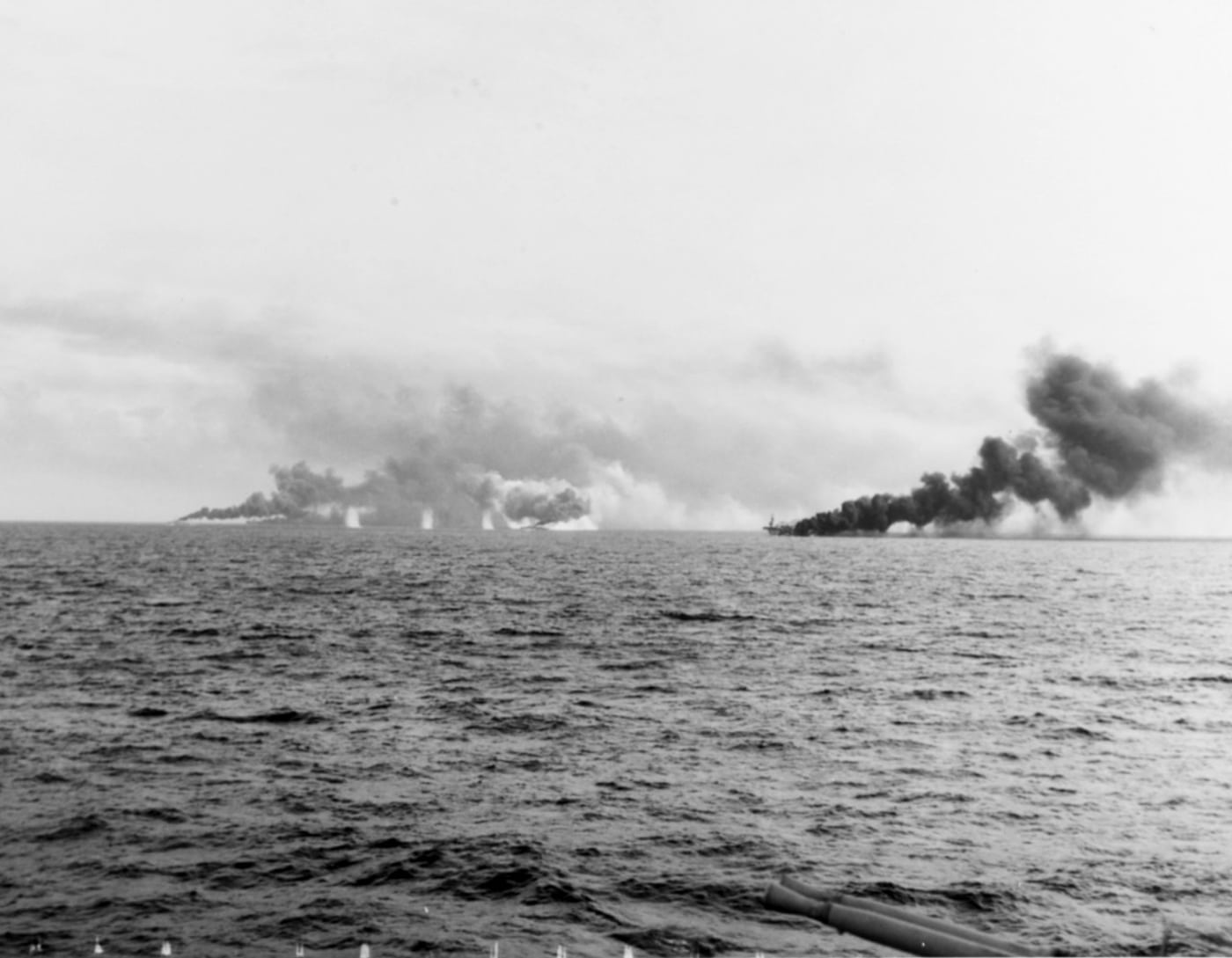 ships of Carrier Division 25 under fire during Battle off Samar