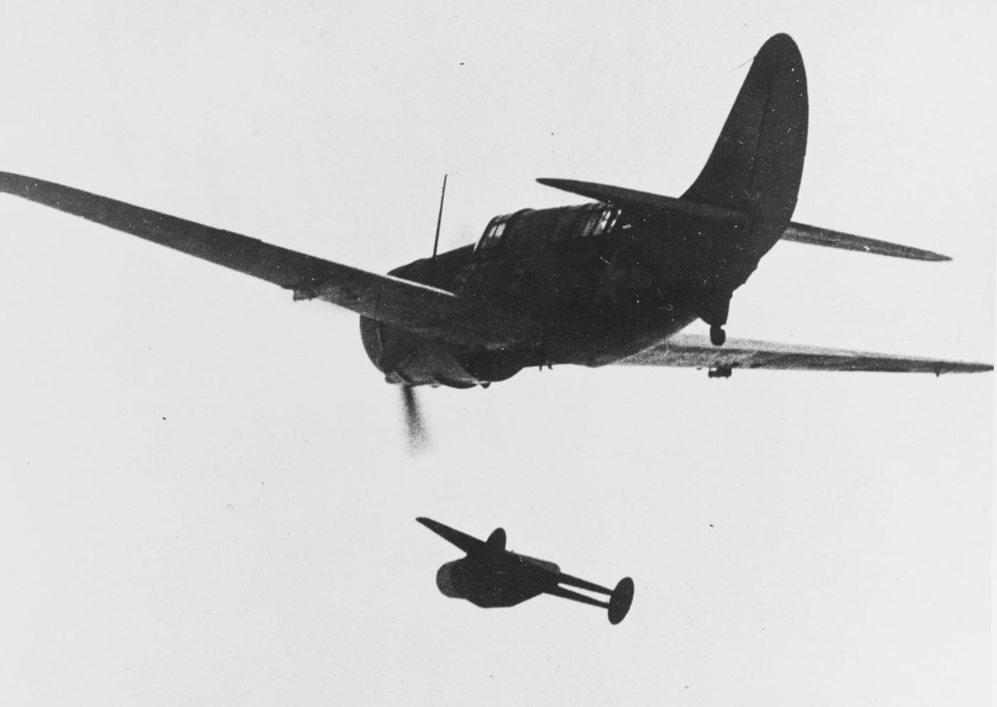 Bat air to surface guided missile dropped from Curtiss SB2C Helldiver during testing in 1946