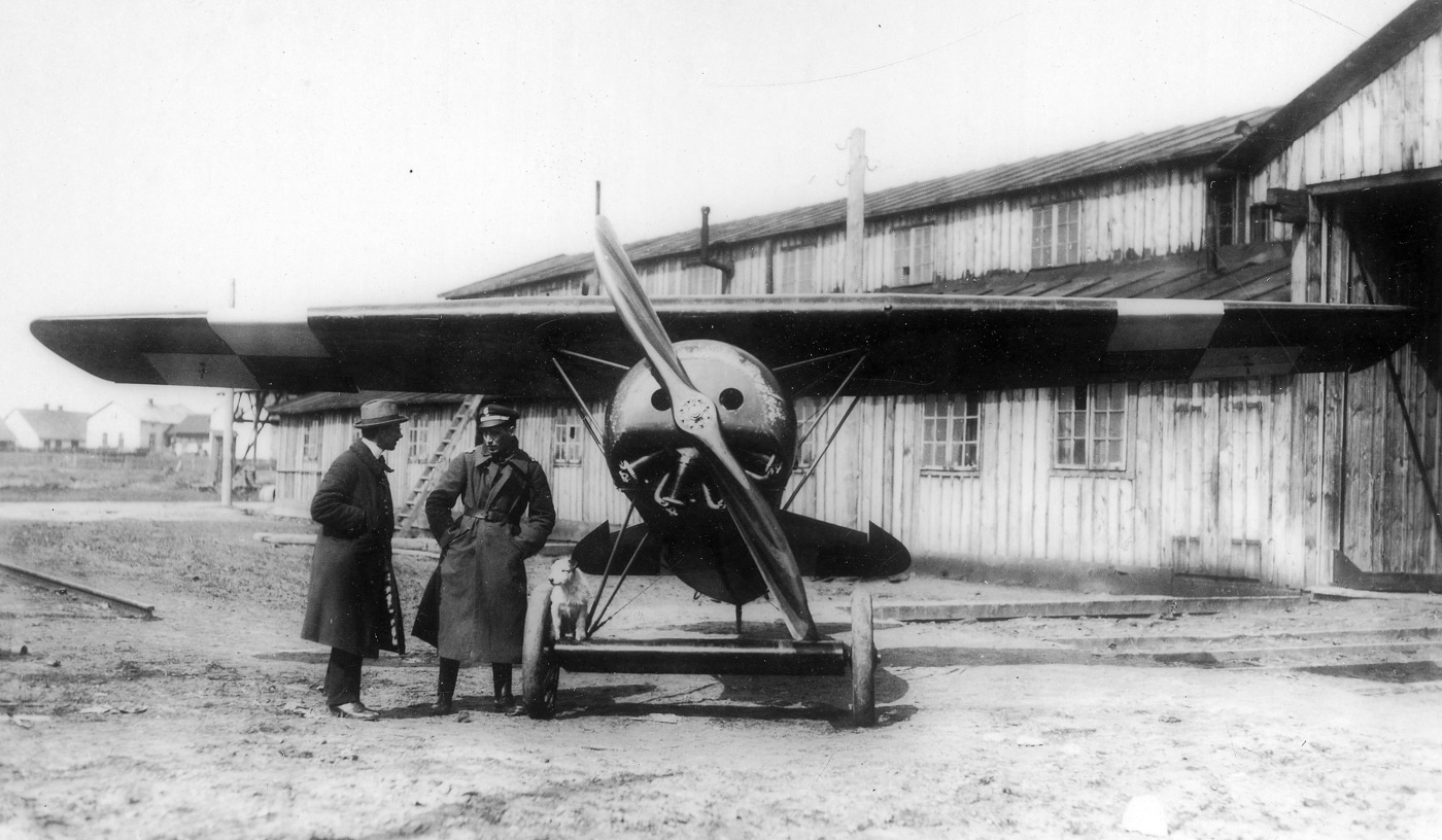 Fokker D.VIII in Polish markings