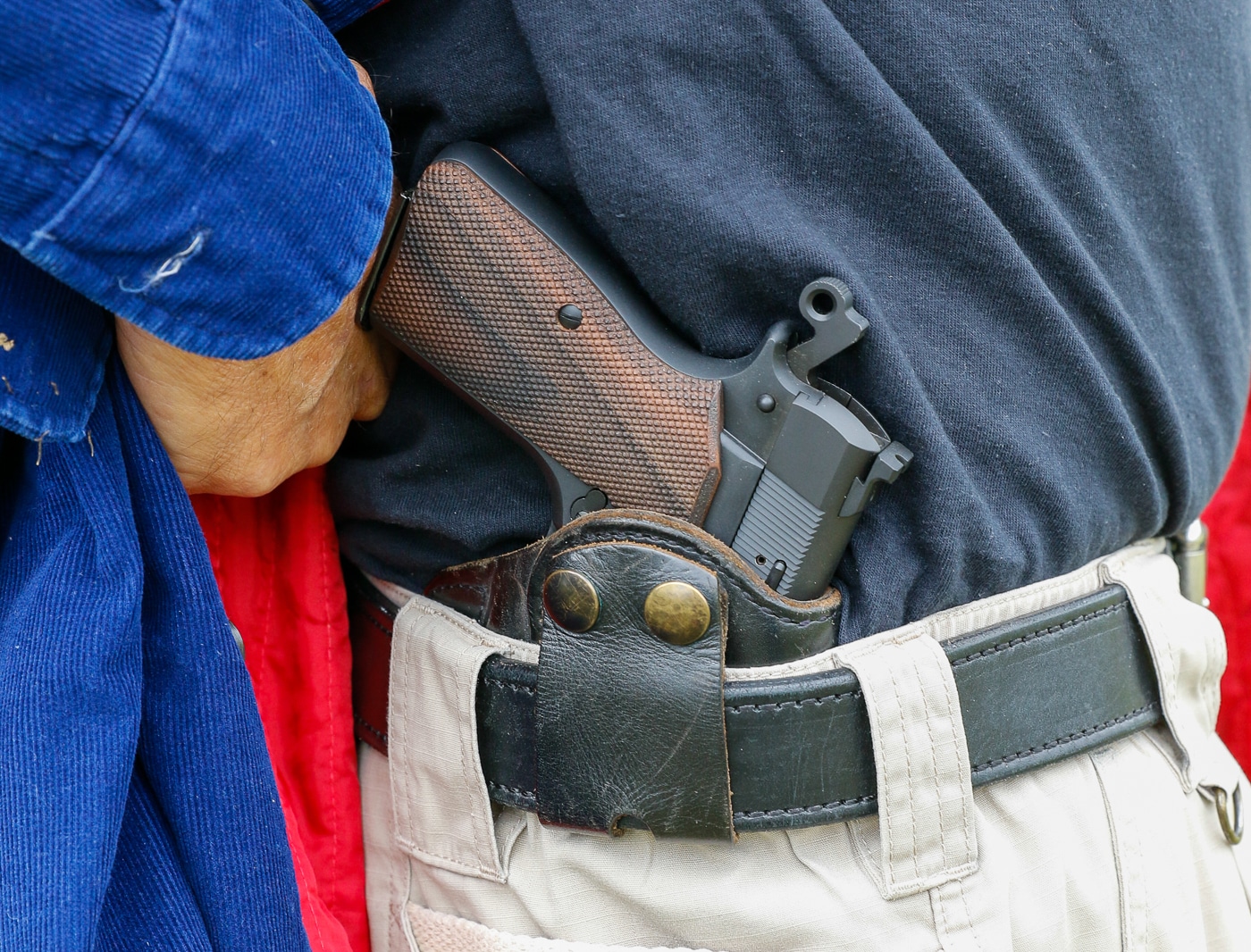 Massad Ayoob carries the SA-35 in a Milt Sparks Executive Companion Holster