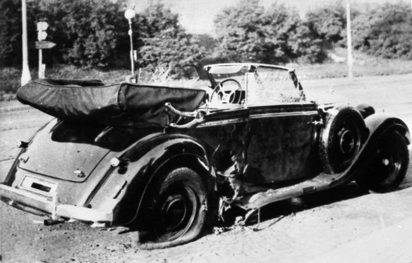 Reinhard Heydrich Mercedes Benz 320 Convertible B 1942 assassination attempt