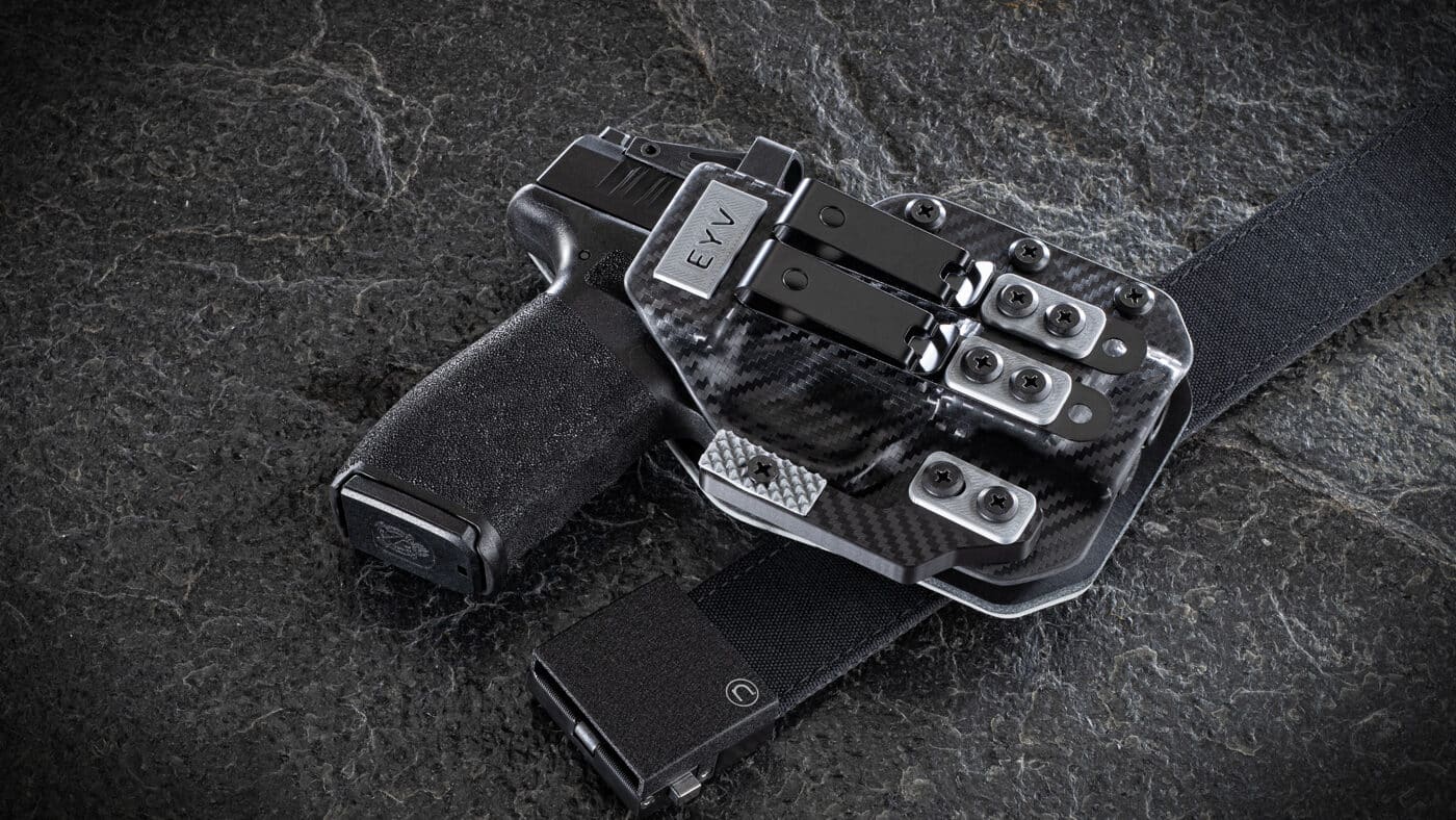 EYV holster that Yamil Sued reviewed