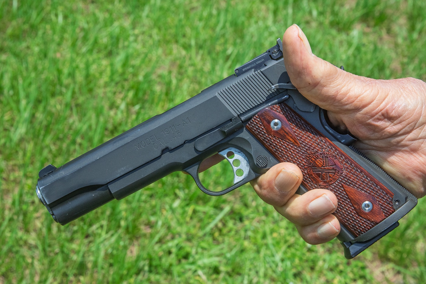 Massad Ayoob recommends a pistol with a thumb safety for open carry