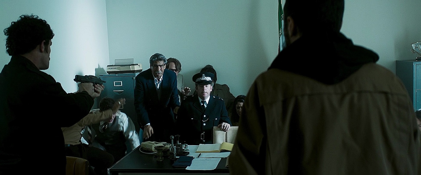 terrorist with PM-63 in film 6 Days