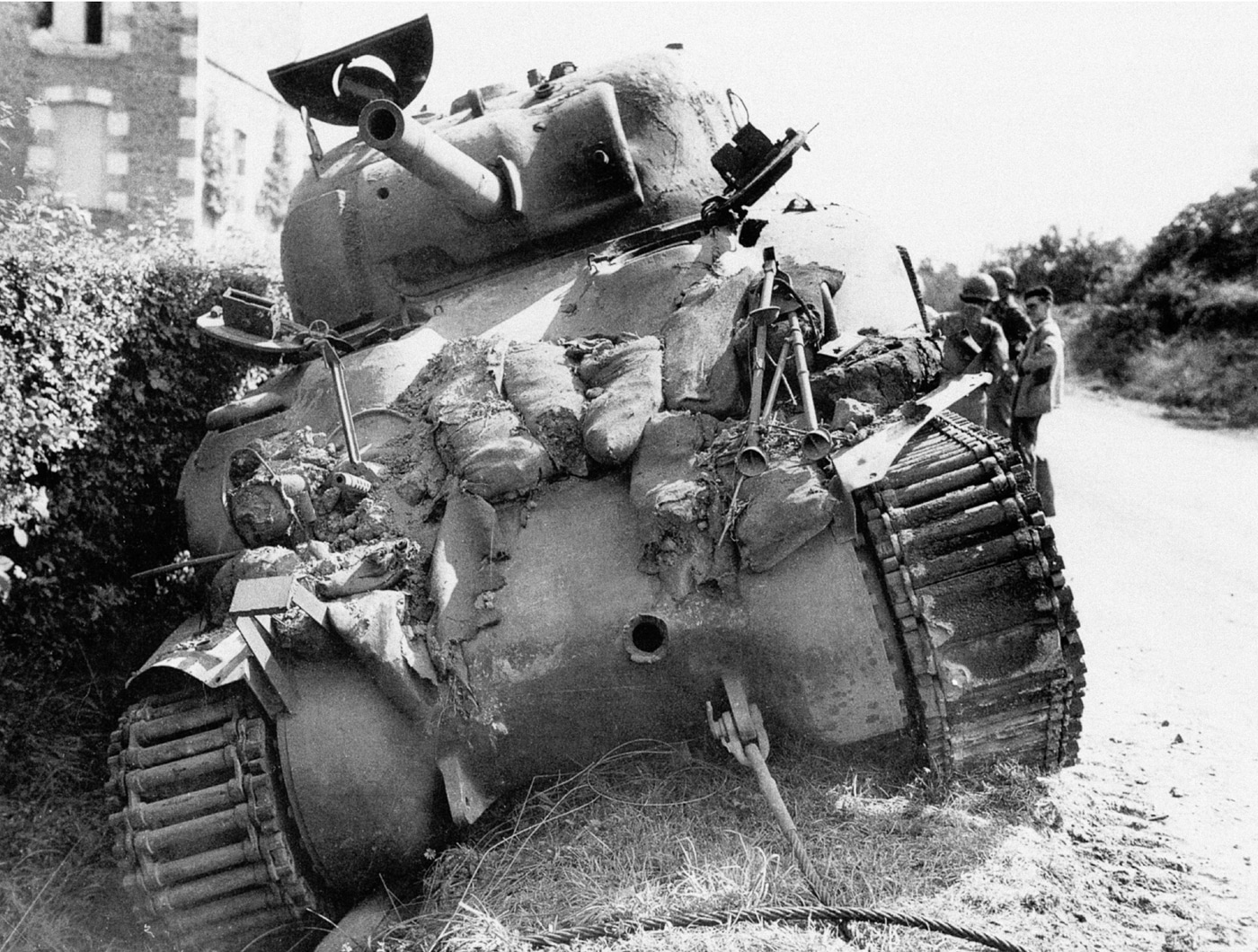 M4A1 tank knocked out by 88mm round