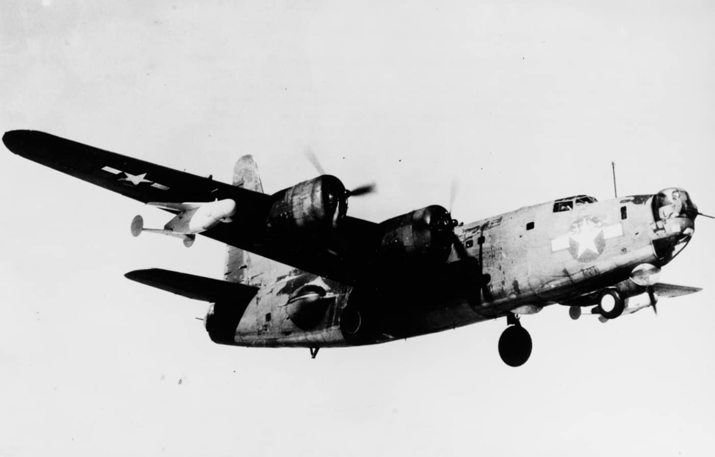 ASM-N-2 Bat glide bomb carried by Consolidated PB4Y-2 Privateer