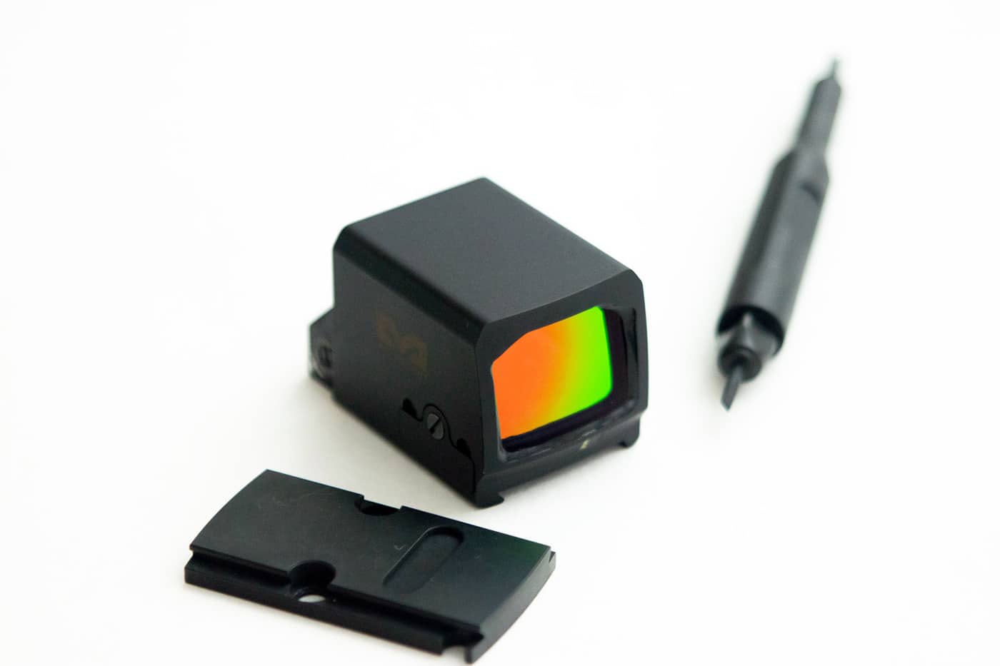 Meprolight MPO PRO F red dot sight with mounting plate and installation tool